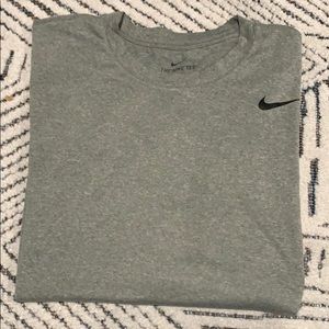 Dri-fit nike t shirt